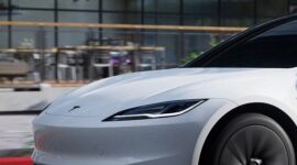 Mobil Listrik Tesla