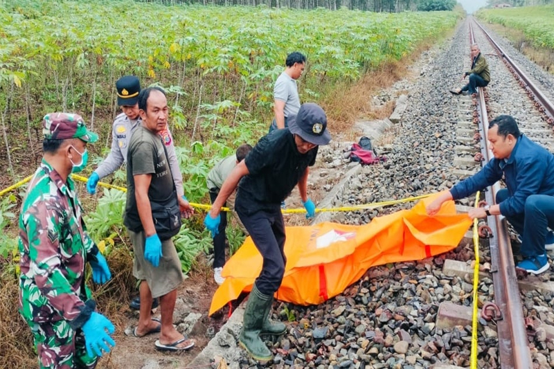 Pria Tewas Tertabrak Kereta Api di Jalur Minim Penerangan Heri Irawan Terlindas