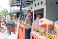 Polisi Amankan Ponsel dan Barang Bukti Pembunuhan Satu Keluarga di Situbondo