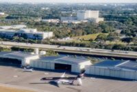 Jet pribadi Trump diparkir di Bandara Internasional Palm Beach, Florida, pada 1 Februari. Foto: Reuters