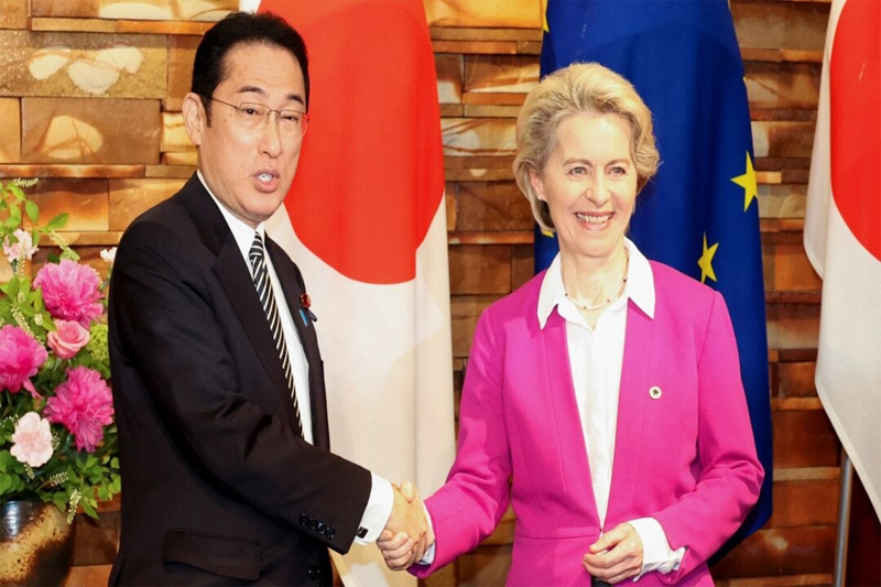 Jepang dan Uni Eropa Perkuat Sanksi Rusia Menjelang Peringatan Invasi Besar