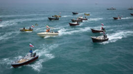 Iran Tutup Sementara Selat Hormuz di Tengah Latihan Maritim dan Ketegangan AS