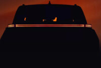 Toyota Pamer Teaser Highlander 2027, Logo BEV Muncul SUV Keluarga Ini Dipastikan Full Listrik AWD