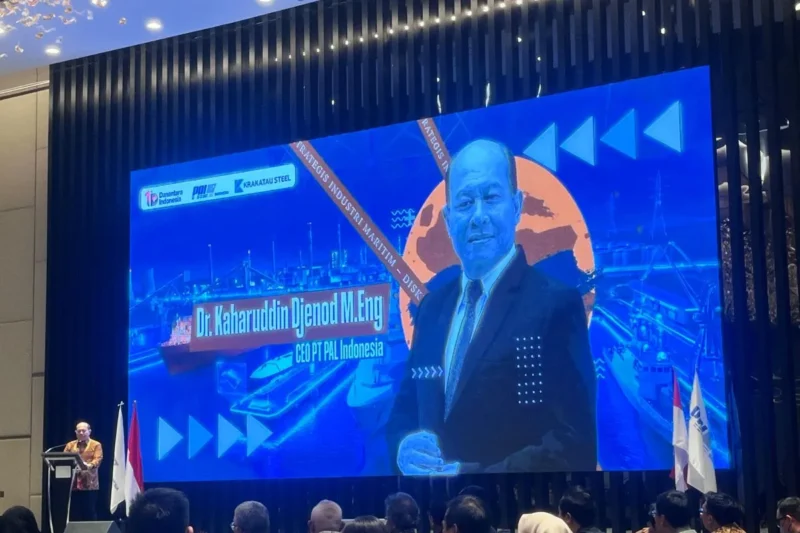 Direktur Utama PT PAL Indonesia Kaharuddin Djenod