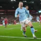 Haaland melepaskan gol penentunya di Man City memenangkan Liverpool 2-1 di babak ke-25 Liga Premier di Anfield, Liverpool, Inggris pada malam 8 Februari 2026. Foto: AP