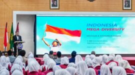 Studium Generale UMSURA, Fadli Zon Soroti Megadiversity Budaya Indonesia