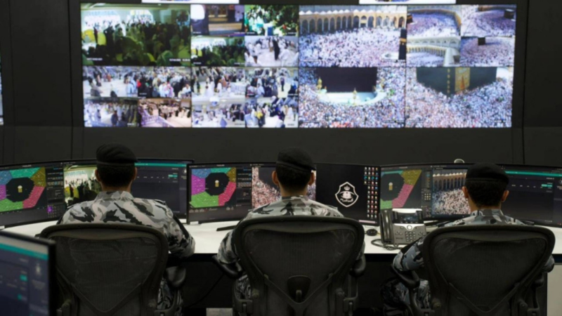 Teknologi Canggih Saudi Kendalikan Kerumunan