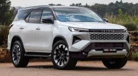 Toyota Fortuner Baru Diprediksi Berbagi Desain dan Teknologi dengan Hilux