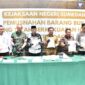 Bupati dan Kejari Sumedang Musnahkan Barang Bukti Perkara Pidana Inkracḣt