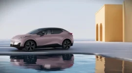 Z20 di China dapat mengisi penuh 80% baterai dalam 15 menit. Foto oleh Lynk & Co.