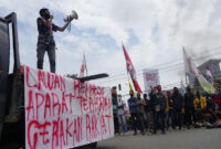 Aksi Protes di Samarinda Hingga Viral Pungli Pasar dan Kasus Mahasiswa UI
