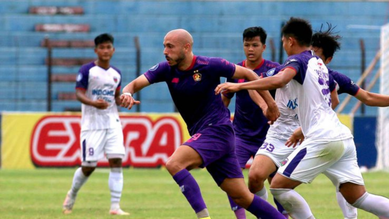 Persik vs Persita