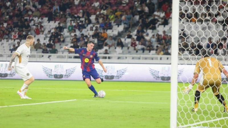 Barcelona Legends vs DRX di GBK