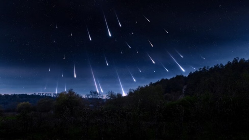 puncak hujan meteor lyrid