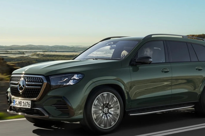 Mercedes-Benz GLS 2026 Hadir Lebih Modern dengan Suspensi Cerdas Berbasis Cloud